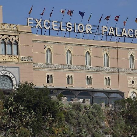 Excelsior Palace Hotel Taormina Exteriör bild
