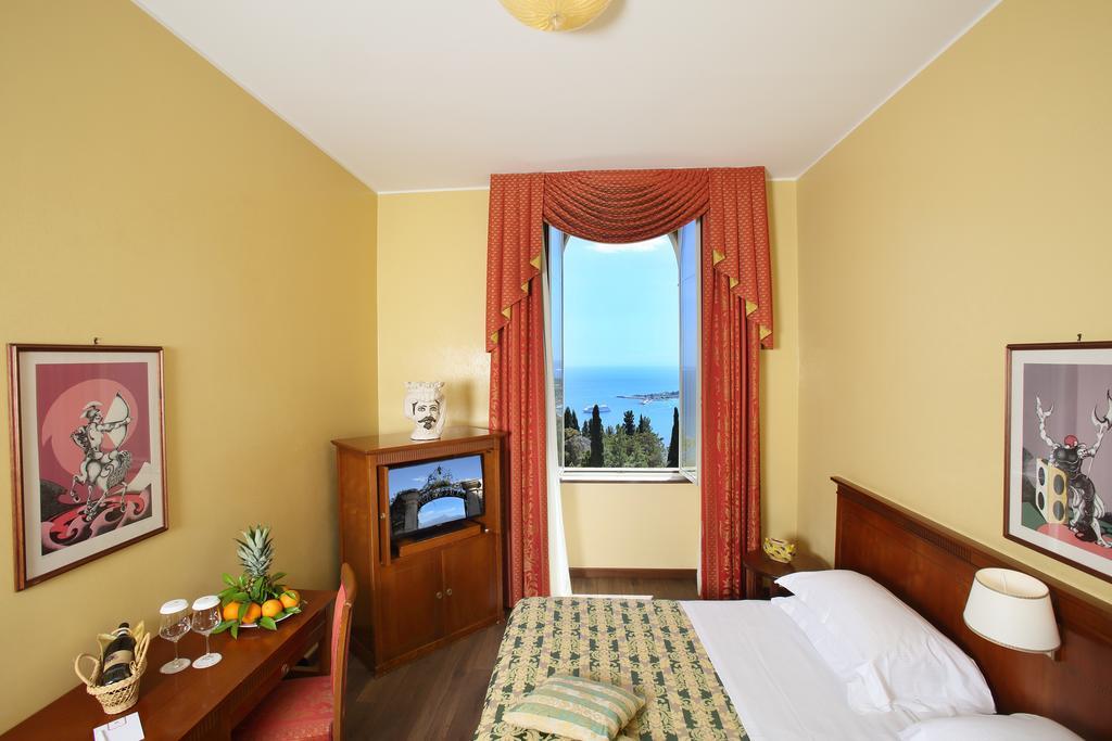 Excelsior Palace Hotel Taormina Exteriör bild