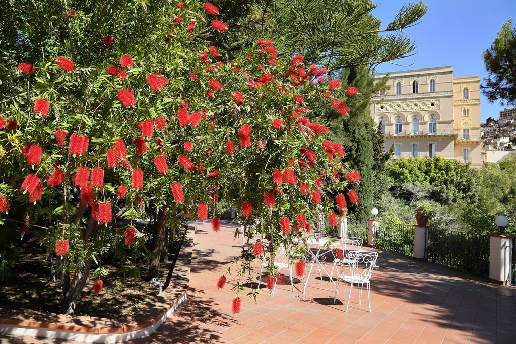 Excelsior Palace Hotel Taormina Exteriör bild